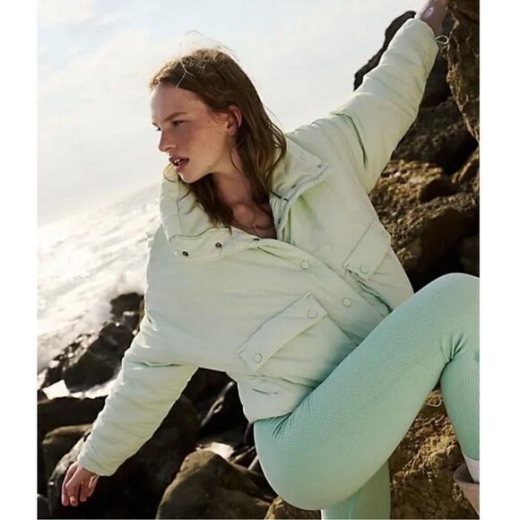 Free People Phoebe Packable Puffer Jacket - Bleached Melon
$198 - Picture 3 of 6